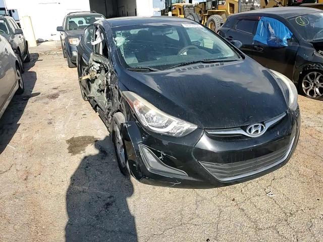 2014 Hyundai Elantra - Image 11