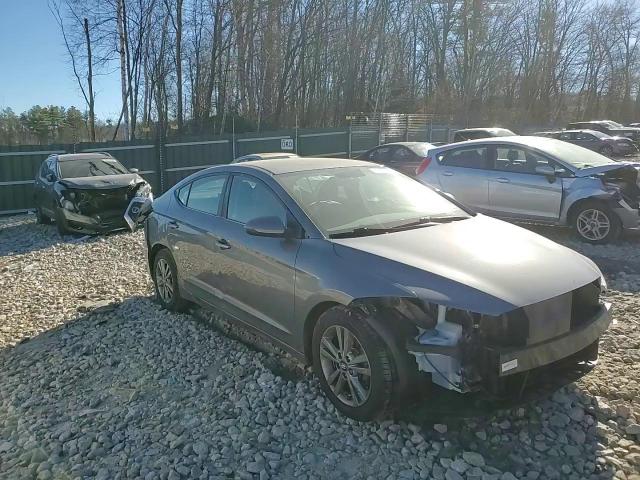 2018 Hyundai Elantra - Image 10