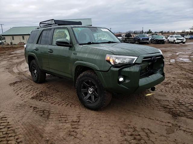 2021 Toyota 4Runner - Image 12