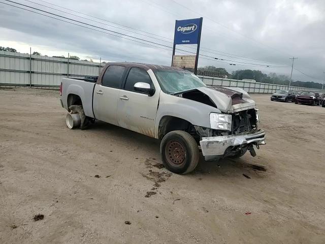 2009 GMC Sierra - Image 11
