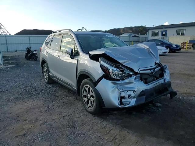 2019 Subaru Forester - Image 11