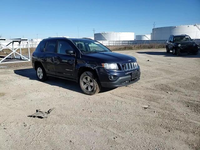 2014 Jeep Compass - Image 12