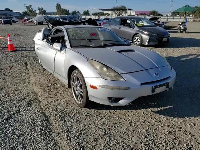 2005 Toyota Celica - Image 11