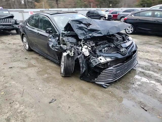 2019 Toyota Camry - Image 13