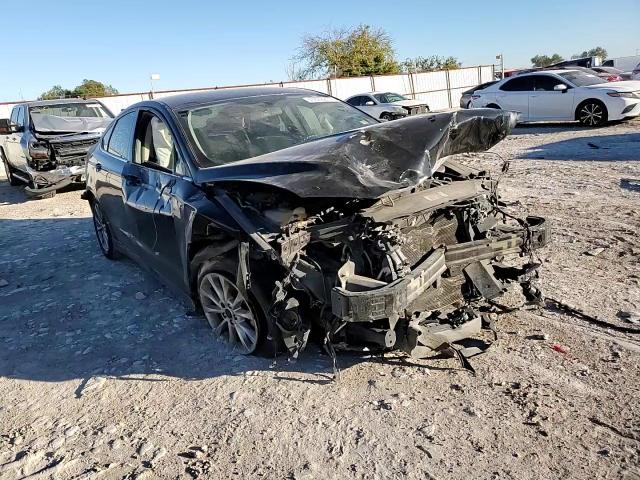 2017 Ford Fusion - Image 11