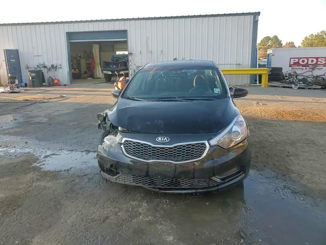 2016 Kia Forte - Image 13