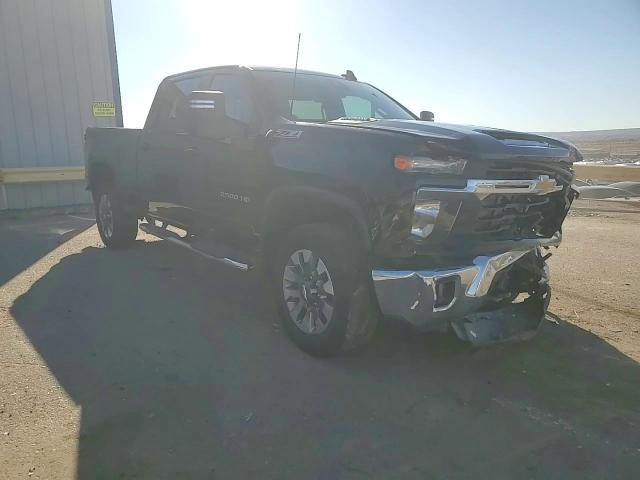 2024 Chevrolet Silverado - Image 14