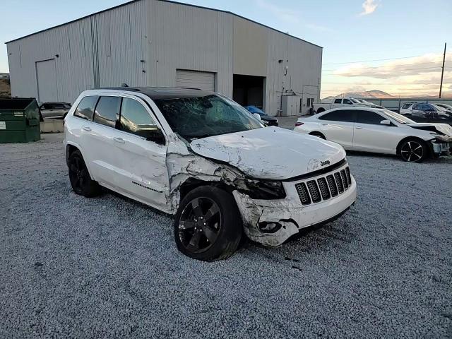 2015 Jeep Grand Cherokee - Image 10