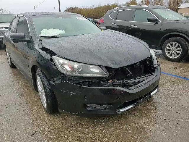 2013 Honda Accord - Image 13