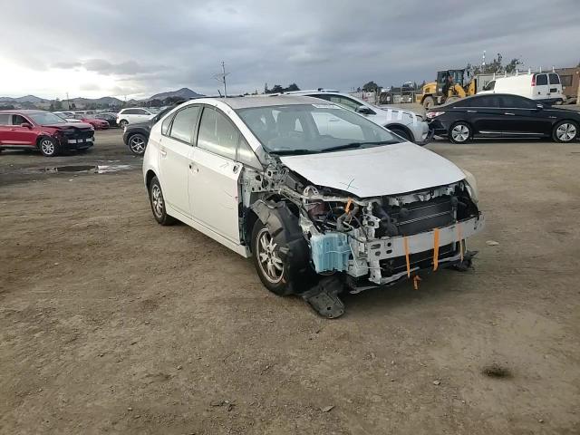 2011 Toyota Prius - Image 10