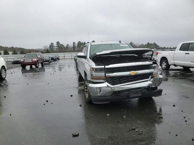 2019 Chevrolet Silverado - Image 11