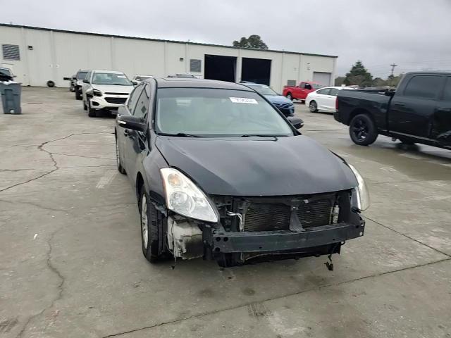 2011 Nissan Altima - Image 11