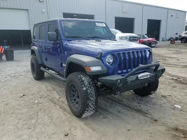 2018 Jeep Wrangler - Image 11