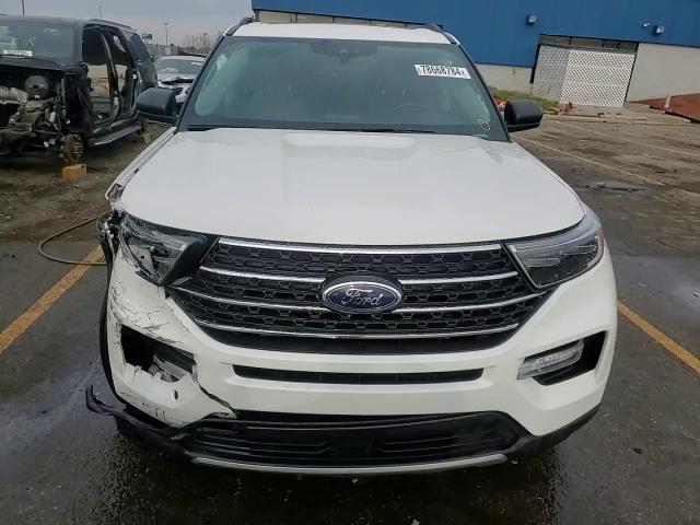 2022 Ford Explorer - Image 14