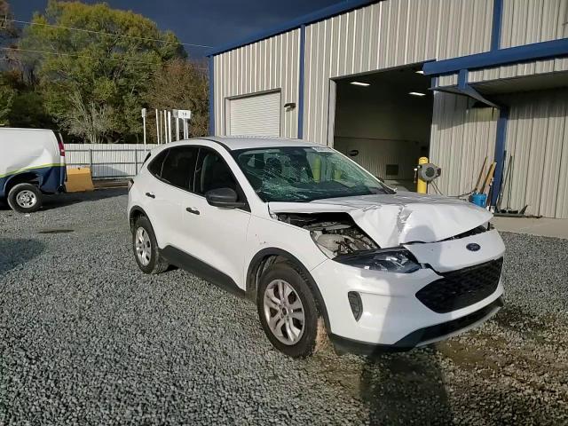 2021 Ford Escape S VIN: 1FMCU0F67MUA50207 Lot: 80947574