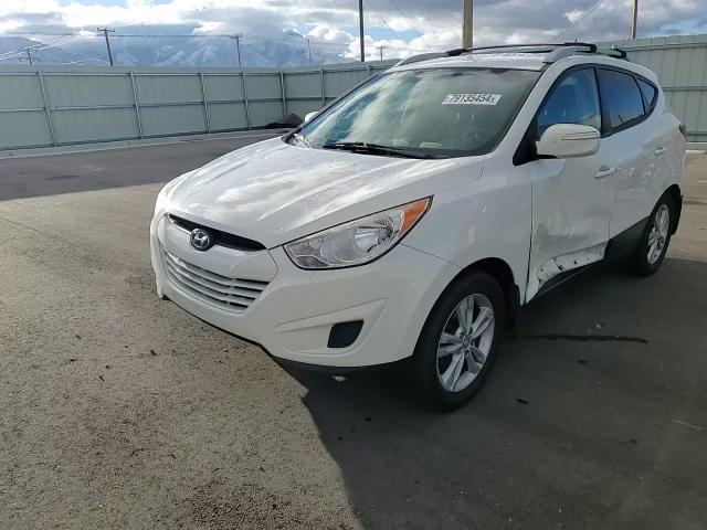 2012 Hyundai Tucson Gls VIN: KM8JUCAC9CU479899 Lot: 79135454