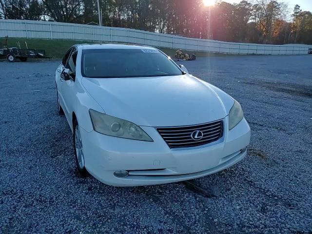 2009 Lexus ES - Image 11