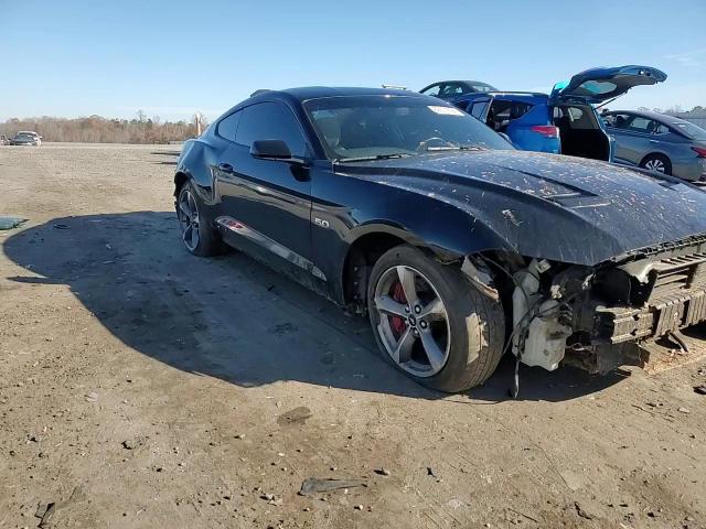 2018 Ford Mustang - Image 11