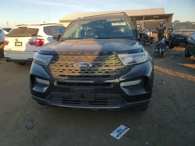 2023 Ford Explorer - Image 11