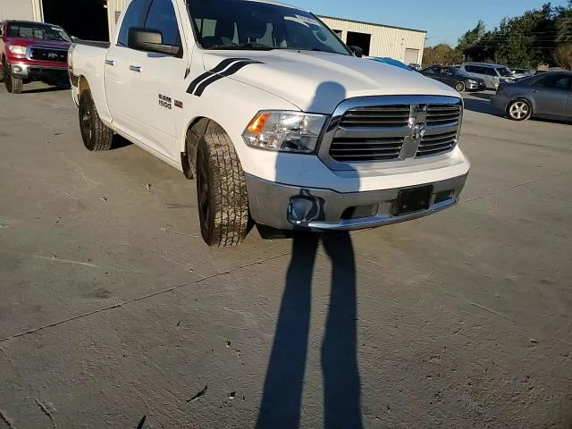 2015 RAM 1500 - Image 11