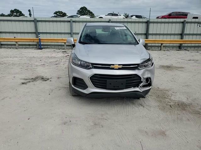 2019 Chevrolet Trax Ls VIN: 3GNCJNSB2KL227483 Lot: 81590004