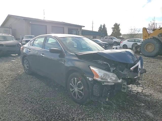 2015 Nissan Altima - Image 11