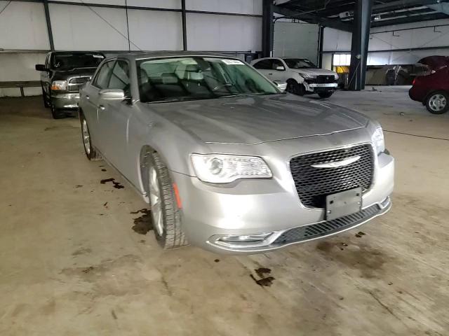 2018 Chrysler 300 Limited VIN: 2C3CCAKG3JH250404 Lot: 80515404