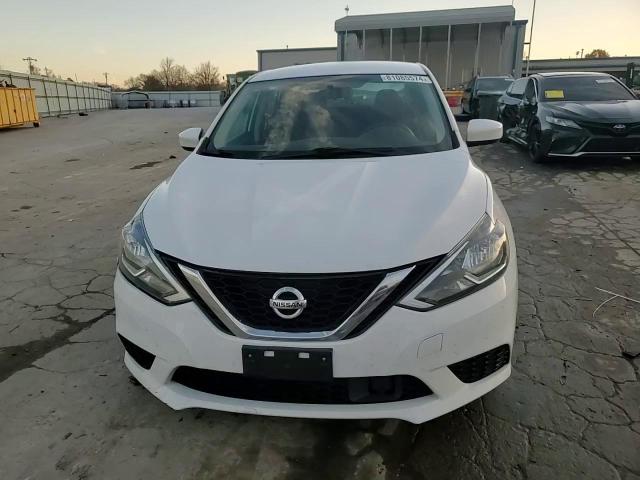 2019 Nissan Sentra - Image 13