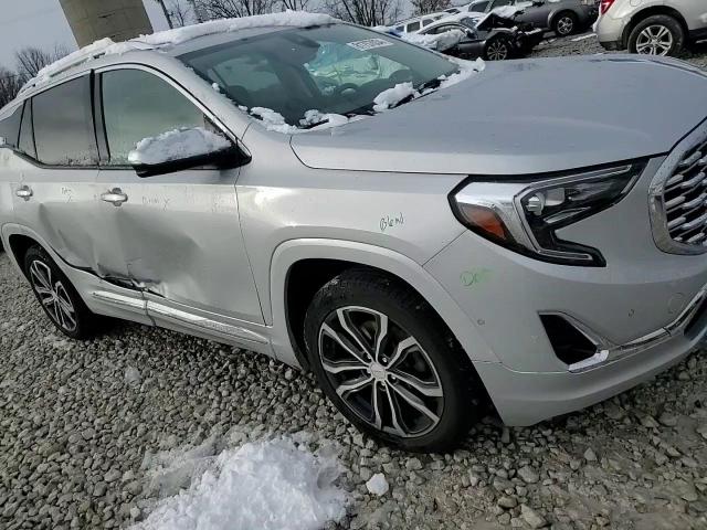 2018 GMC Terrain - Image 12