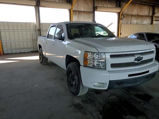 2007 Chevrolet Silverado K1500 Crew Cab VIN: 2GCFK13Y671693781 Lot: 78435794