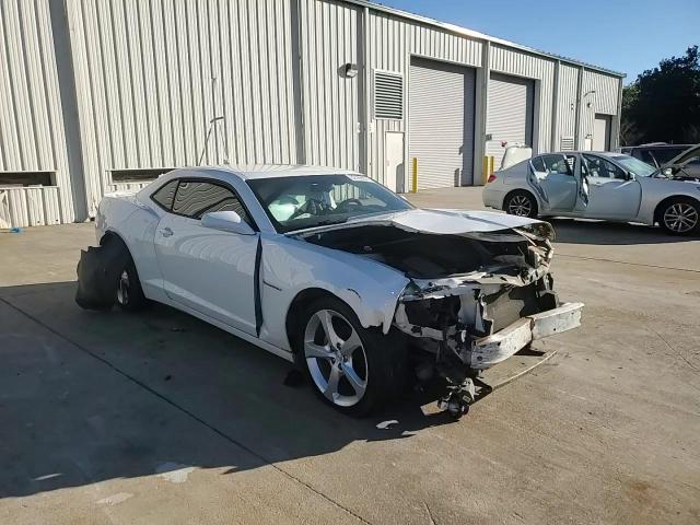 2015 Chevrolet Camaro - Image 11