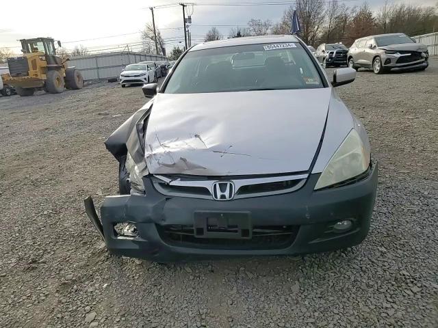 2006 Honda Accord - Image 10