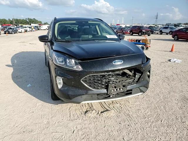 2020 Ford Escape - Image 12