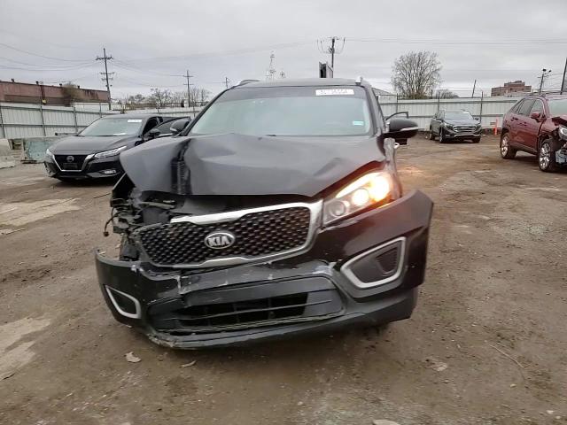2016 Kia Sorento - Image 12