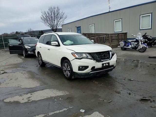 2019 Nissan Pathfinder S VIN: 5N1DR2MM2KC598458 Lot: 80183724