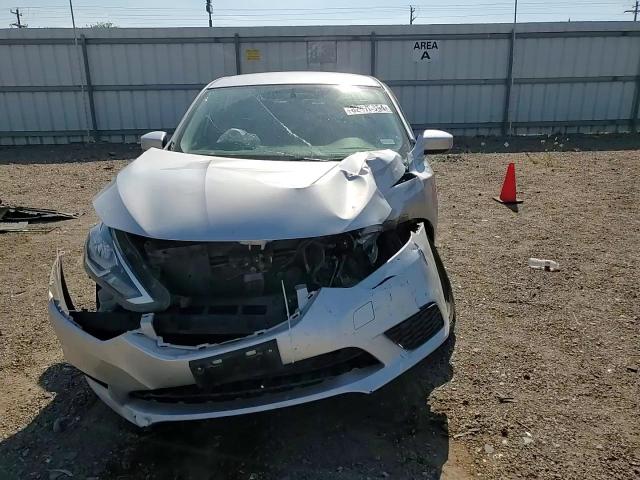 2019 Nissan Sentra - Image 10
