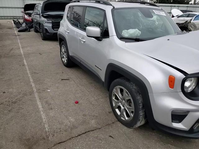 2019 Jeep Renegade - Image 11