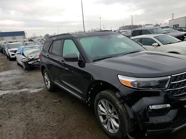 2023 Ford Explorer - Image 11