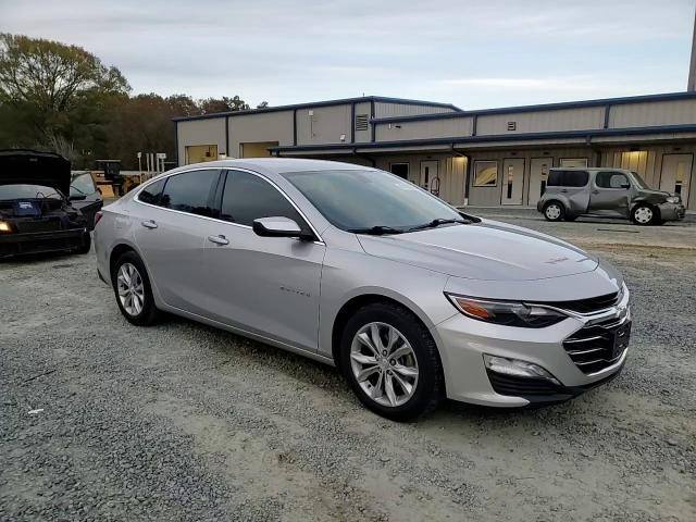 2019 Chevrolet Malibu - Image 10