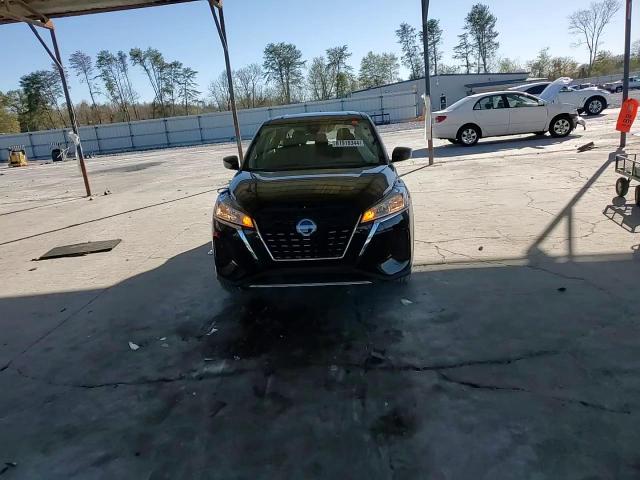 2024 Nissan Kicks - Image 10