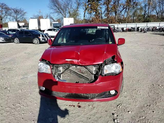 2015 Dodge Caravan - Image 12