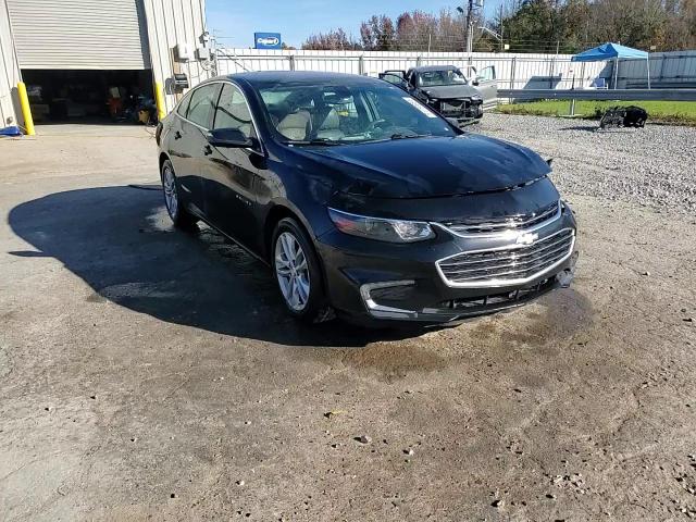 2018 Chevrolet Malibu - Image 13