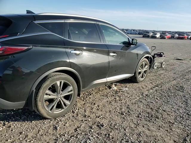 2019 Nissan Murano - Image 12