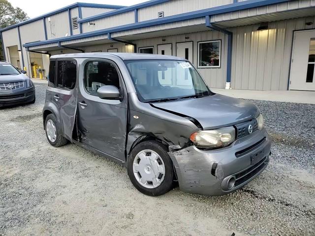 2010 Nissan Cube - Image 12