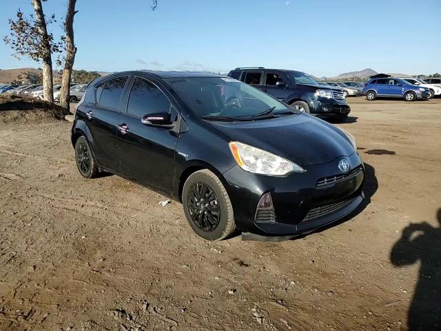2012 Toyota Prius C VIN: JTDKDTB36C1527769 Lot: 81192664