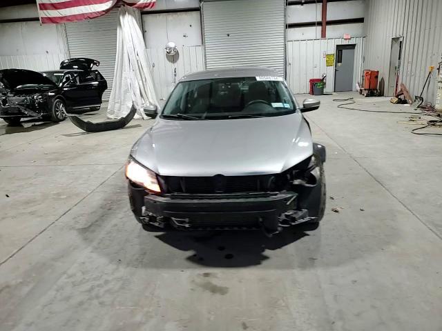 2013 Volkswagen Passat S VIN: 1VWAP7A37DC130165 Lot: 80546784