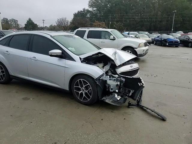 2018 Ford Focus Sel VIN: 1FADP3H23JL299235 Lot: 79631084