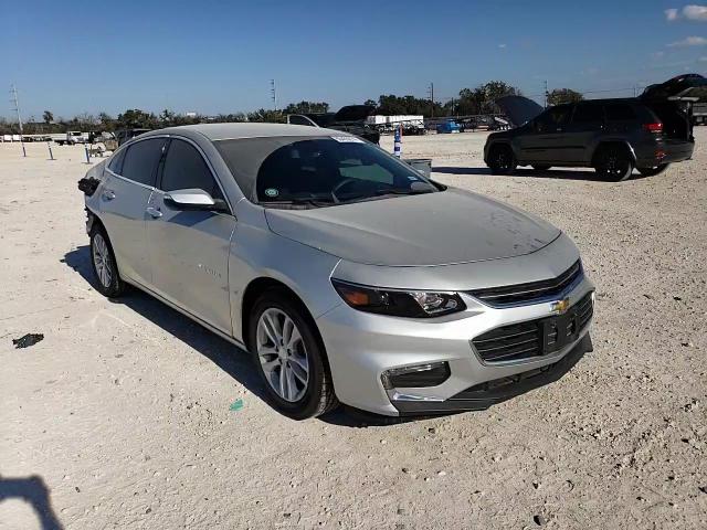 2017 Chevrolet Malibu - Image 11