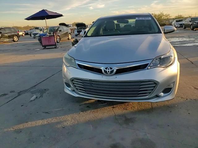 2013 Toyota Avalon - Image 14