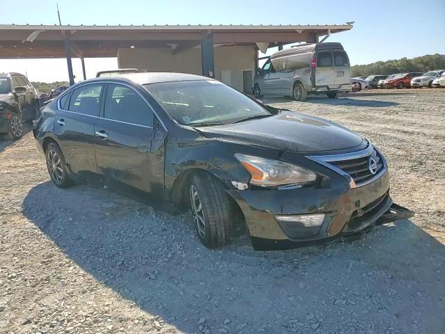 2014 Nissan Altima - Image 14